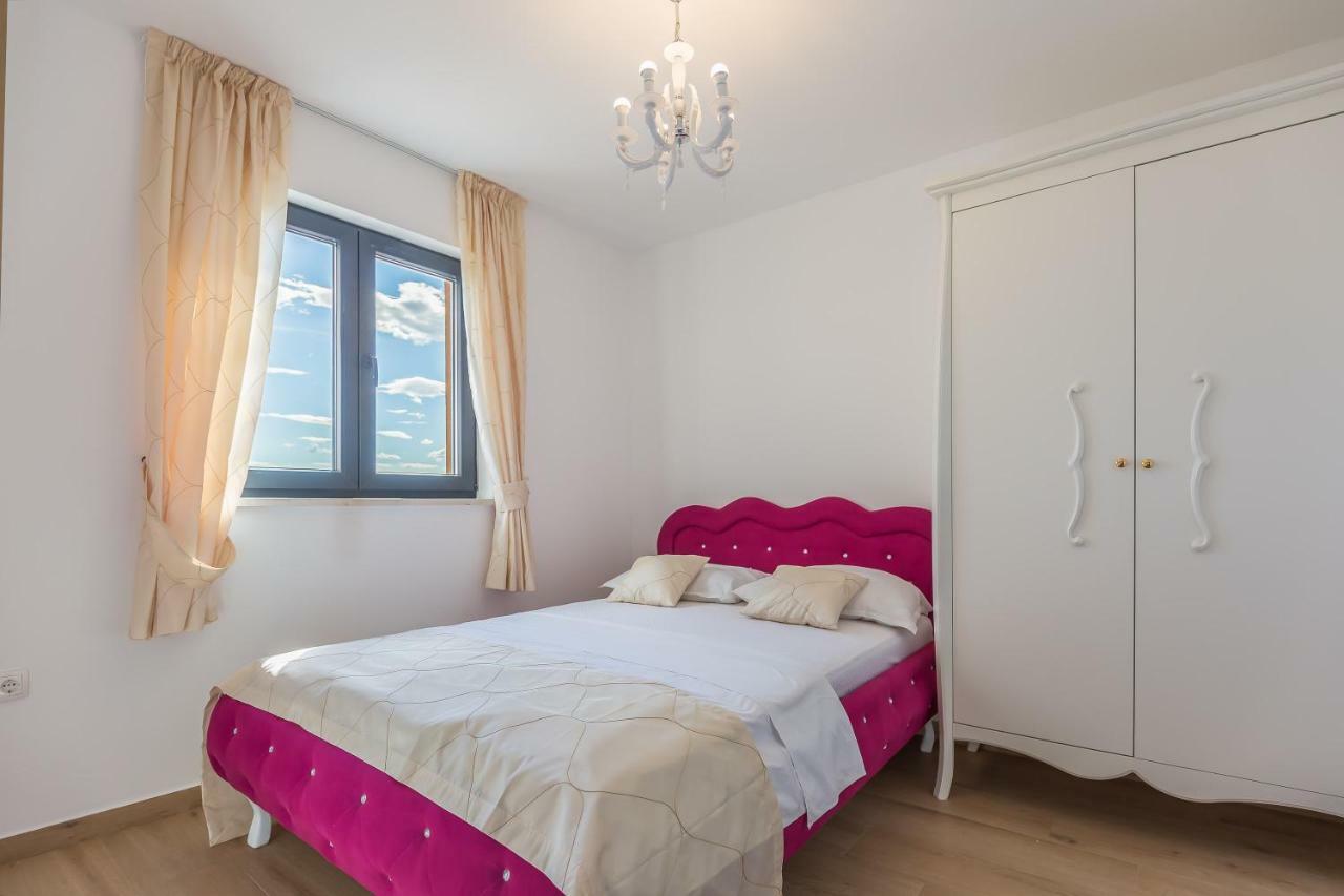 Apartmani Arapovic Baška Voda Exterior foto